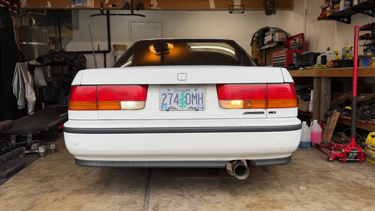 Fixing Reverse Lights On My 1992 Honda Accord CB7 Manual Transmission! *HOW TO*