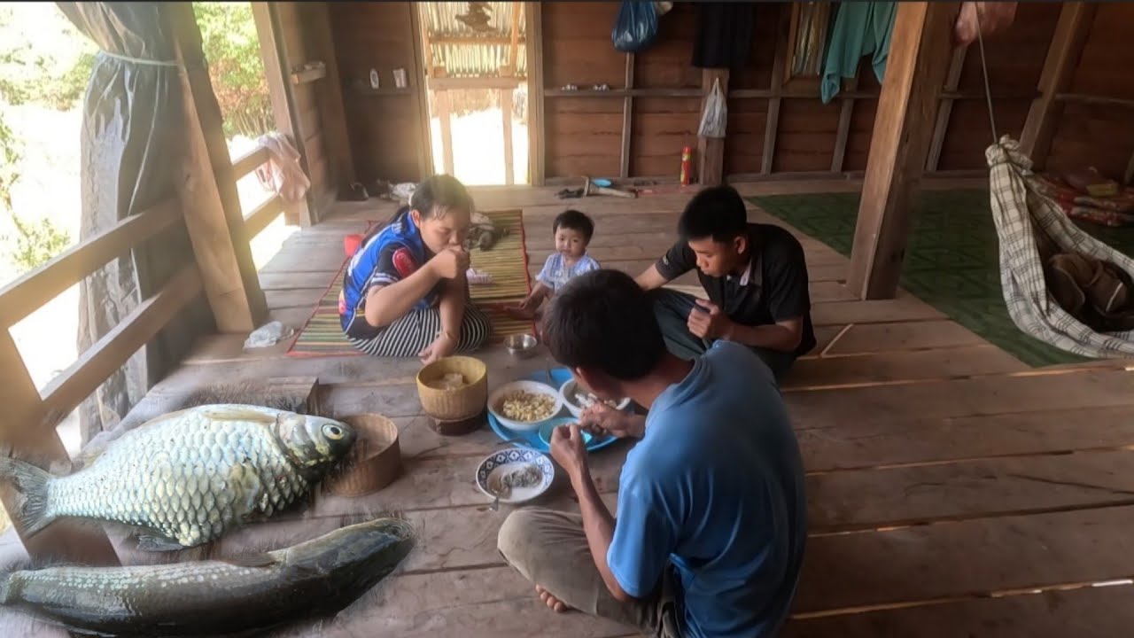 ต้มส้มปลาค้อใหญ่//ຕົ້ມສົ້ມປາຄໍ່ໃຫຍ່