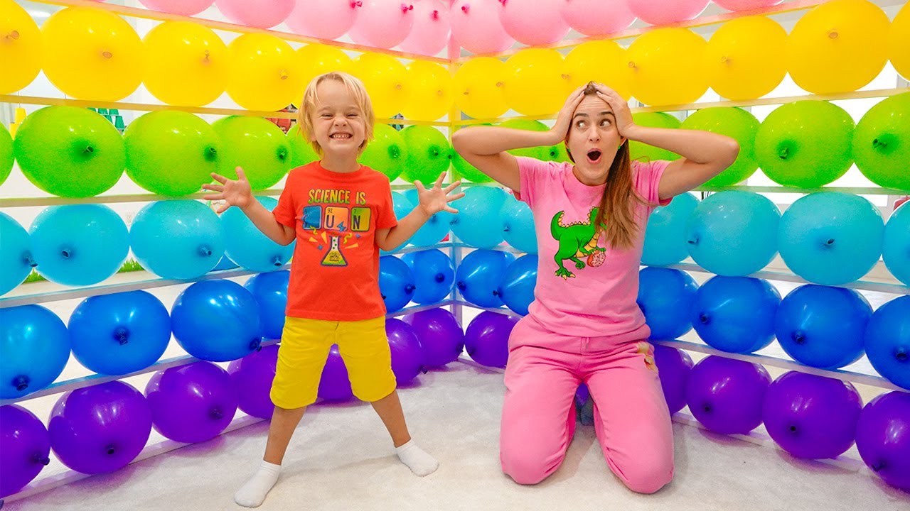 Tantangan Kubus Balon Chris dan Ibu