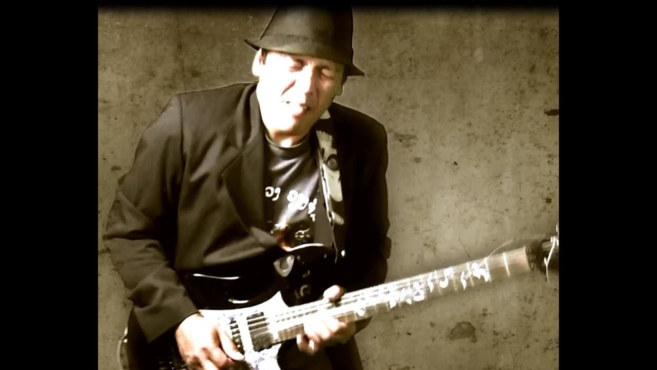 Adagio in G Minor - Albinoni  ( On Guitar )