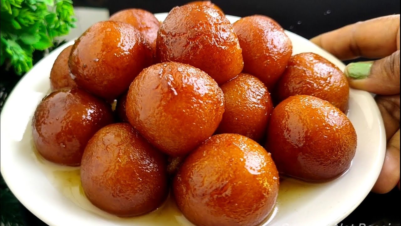 आधा कप सूजी से बनाएं किलो भर स्वादिष्ट रसगुल्ले, सभी पूछेंगे कहां से लाएं ये रसीले गोले| Suji mithai