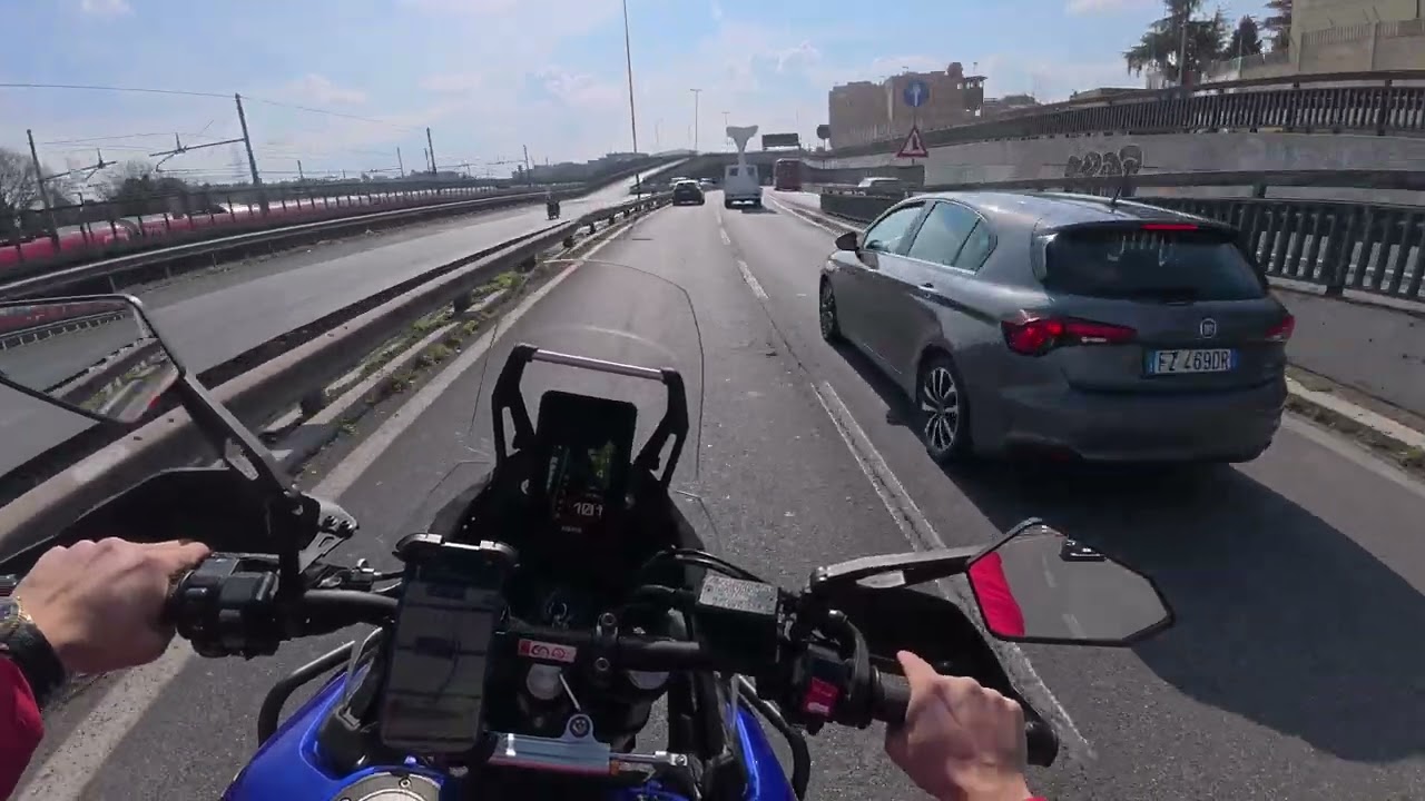 POV - Yamaha Ténéré 700 World Raid