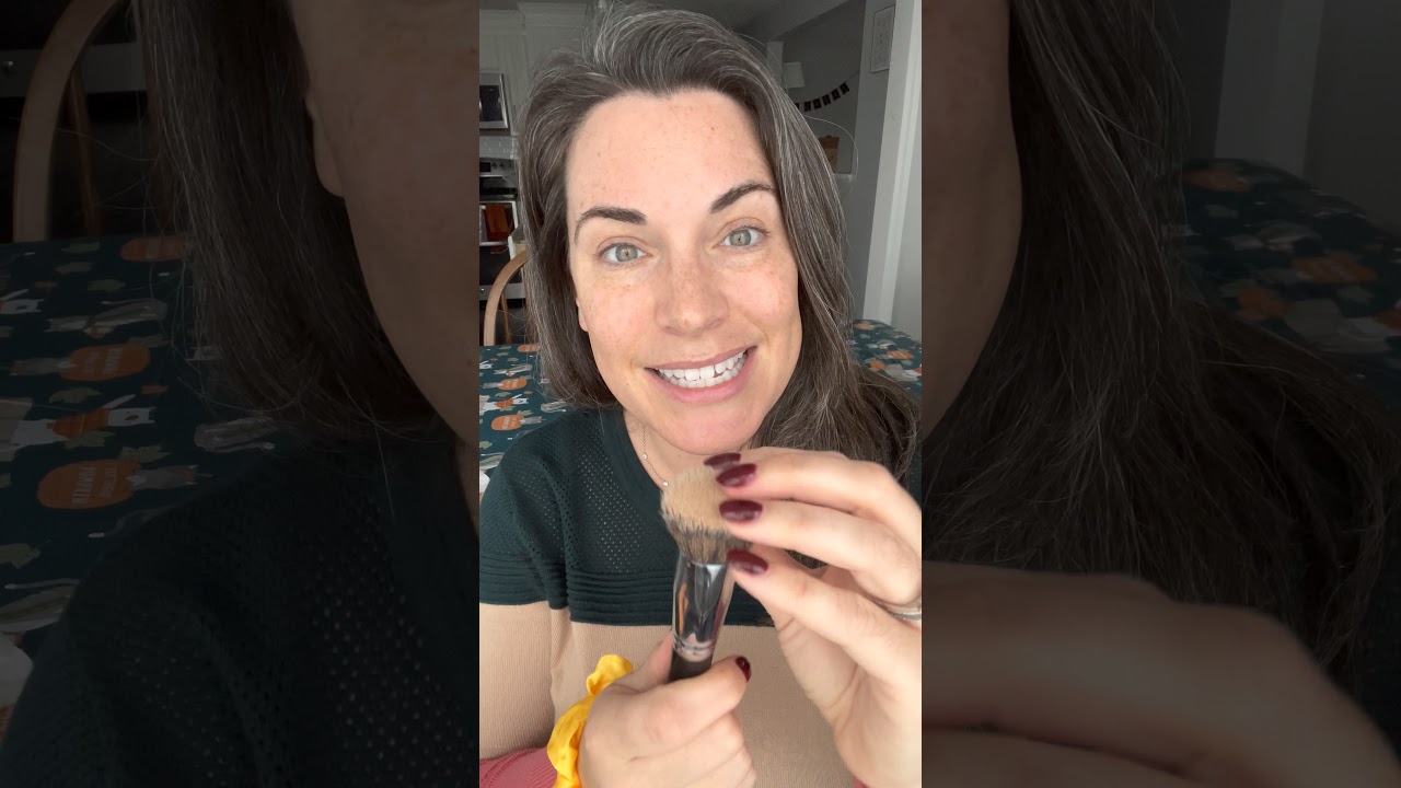 How to apply Touch Serum+ Liquid Foundation by Younique #minutewithmary