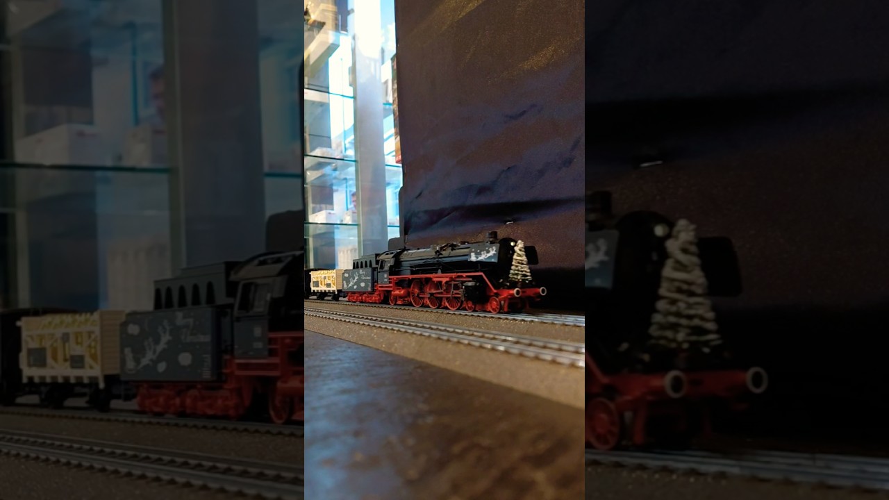 Märklin BR01.10 met set kerst wagens! 
