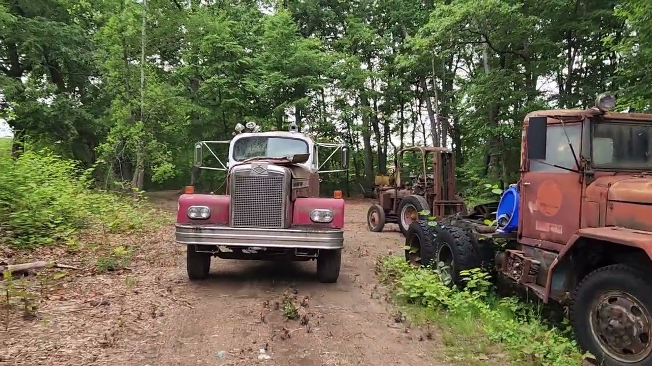 Diamond Reo V8 First time moving in over 10 years