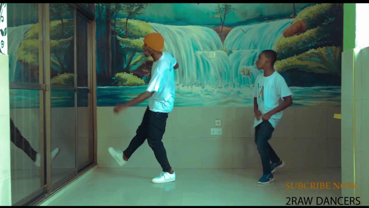 DJ FLEXY GHANABOYZ CHALLEGNE FT MANLIKESTUNNA OFFICIAL VIDEO DANCE BY 2RAW DANCERS