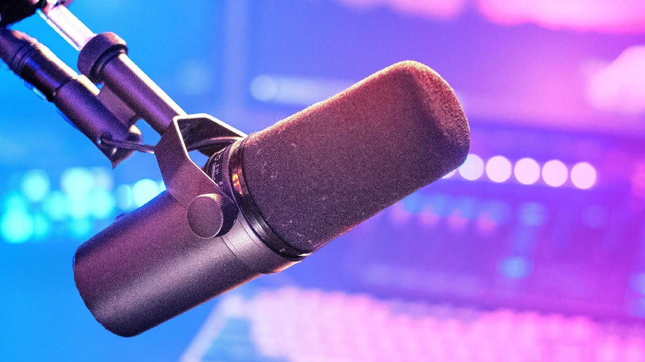 The Best LIVE Streaming Audio Setup & Equipment (Shure Sm7B, GoXLR, Cloudlifter)