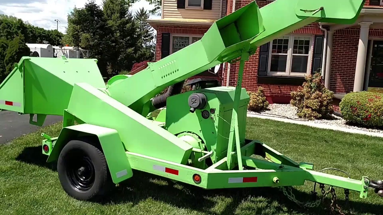 ALTEC WC WHISPER CHIPPER TREE BRUSH WOOD Gas Nissan NICE!