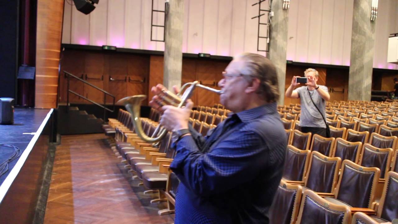 Arturo Sandoval plays his new Jazzophone