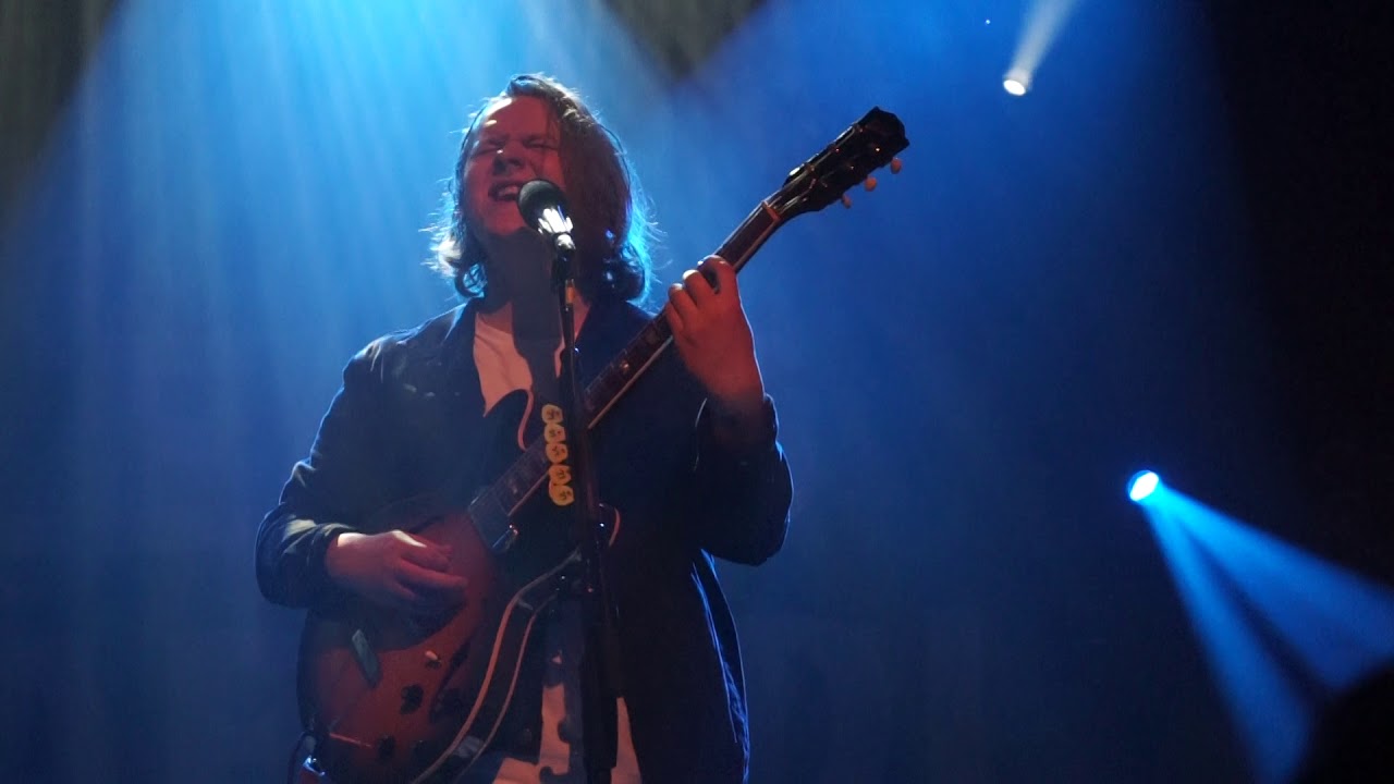 Lewis Capaldi - Fade - LIVE (@ Brussels, Belgium)