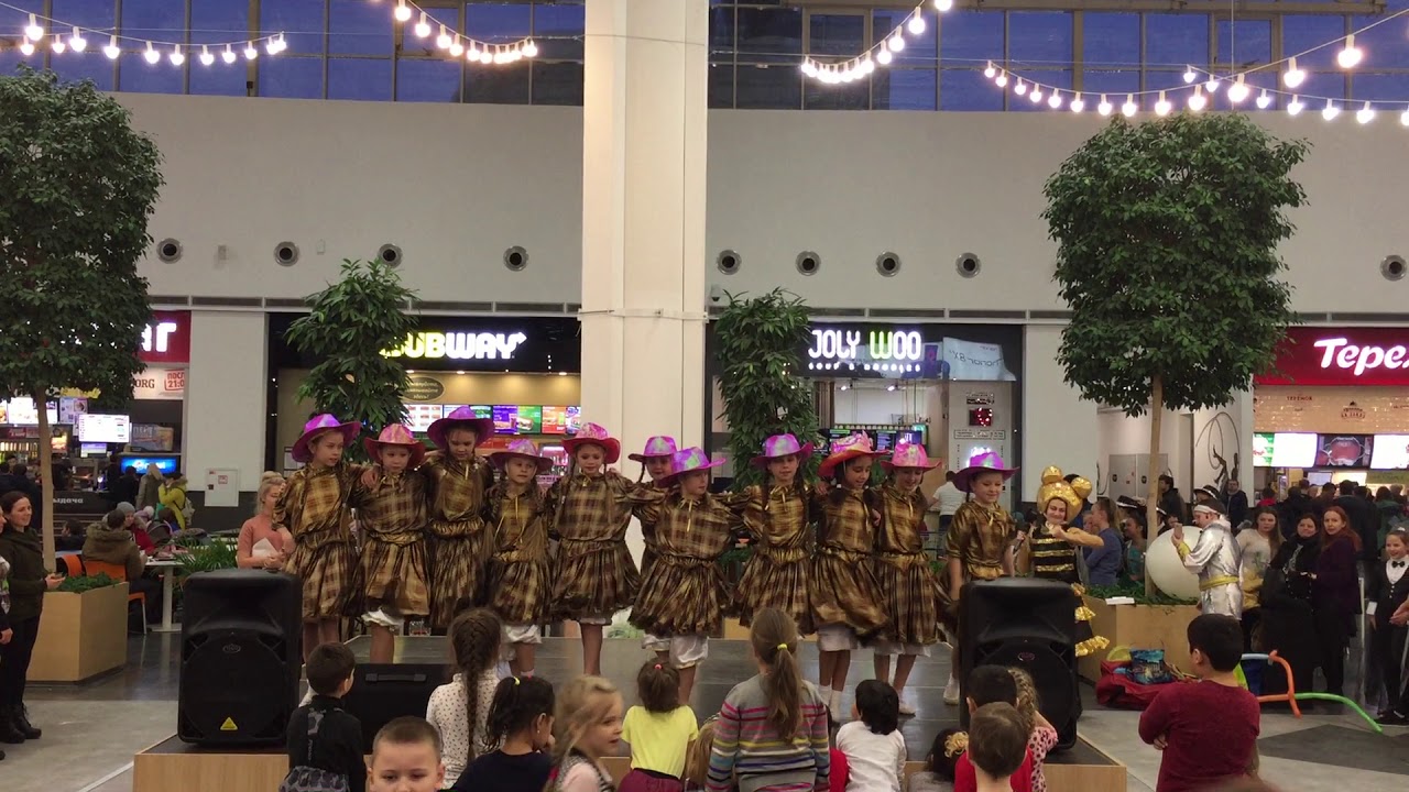 Танцуем в Меге!   Танцевальный коллектив 