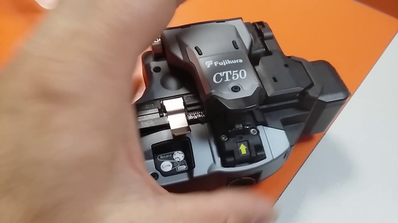 Скалыватель Fujikura CT50