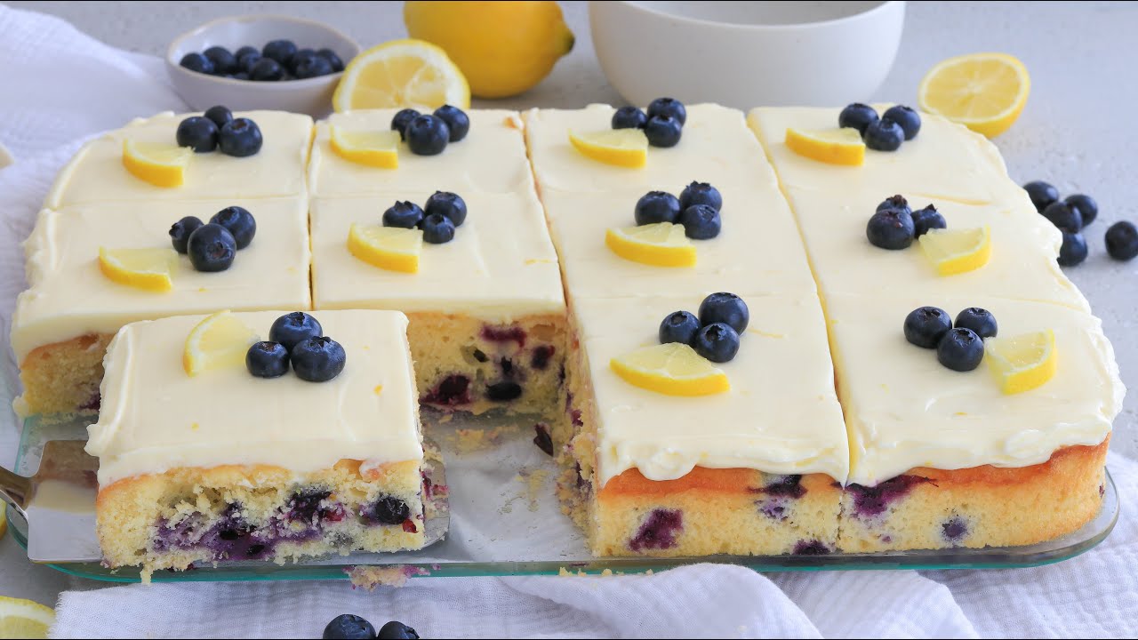 Cremige Blaubeer Zitronen Schnitten mit Frischkäse Frosting I Beeren Kuchen