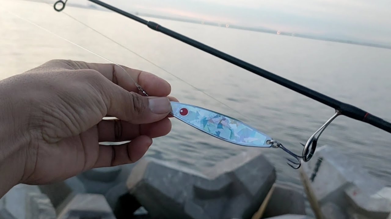 Geregetan!!! Casting umpan Spoon 20gr : ultralight casting di pelabuhan patimban