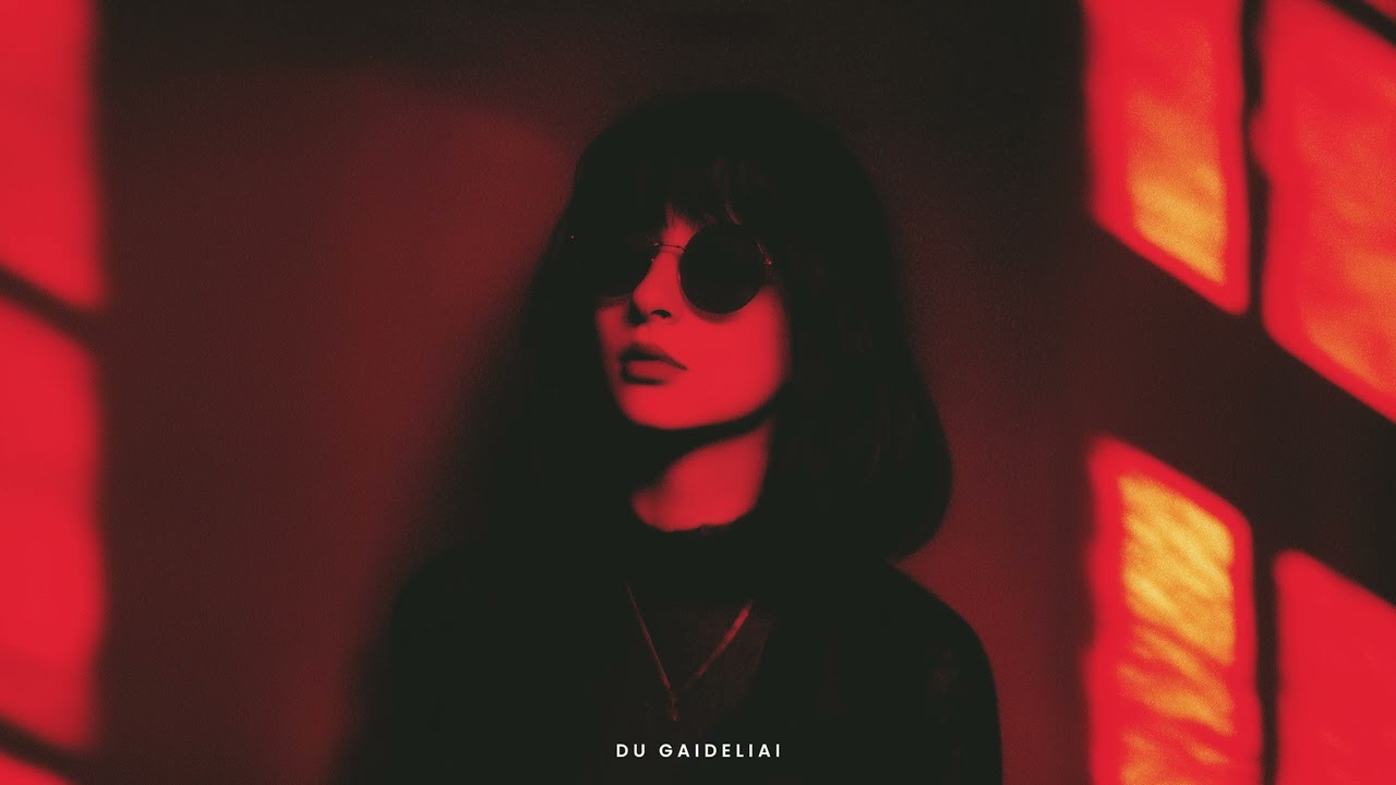 Marcipaninis Sukutis Feat. Sad Dancer - Du Gaideliai