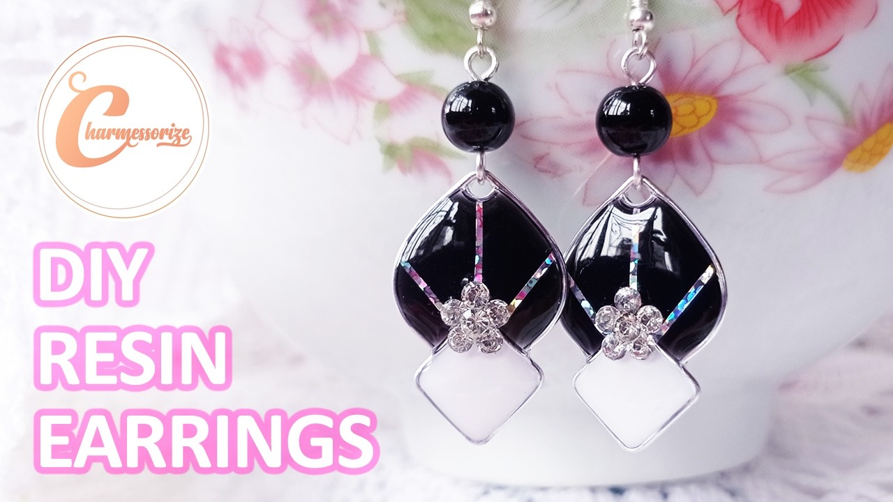 UV レジン | DIY UV Resin Art Earrings |No mold Make your own Wire Bezel Frame | Step By Step Tutorial