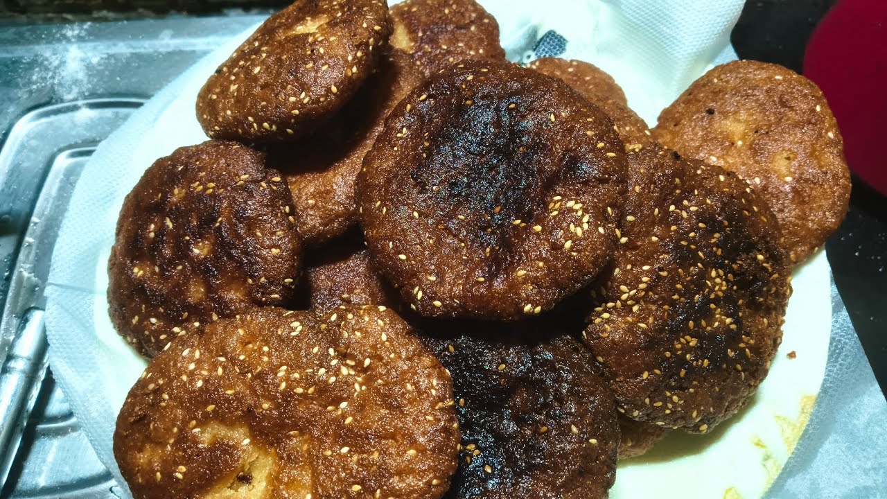How to make aarisa pitha like  malpua  at home~ cook with malati