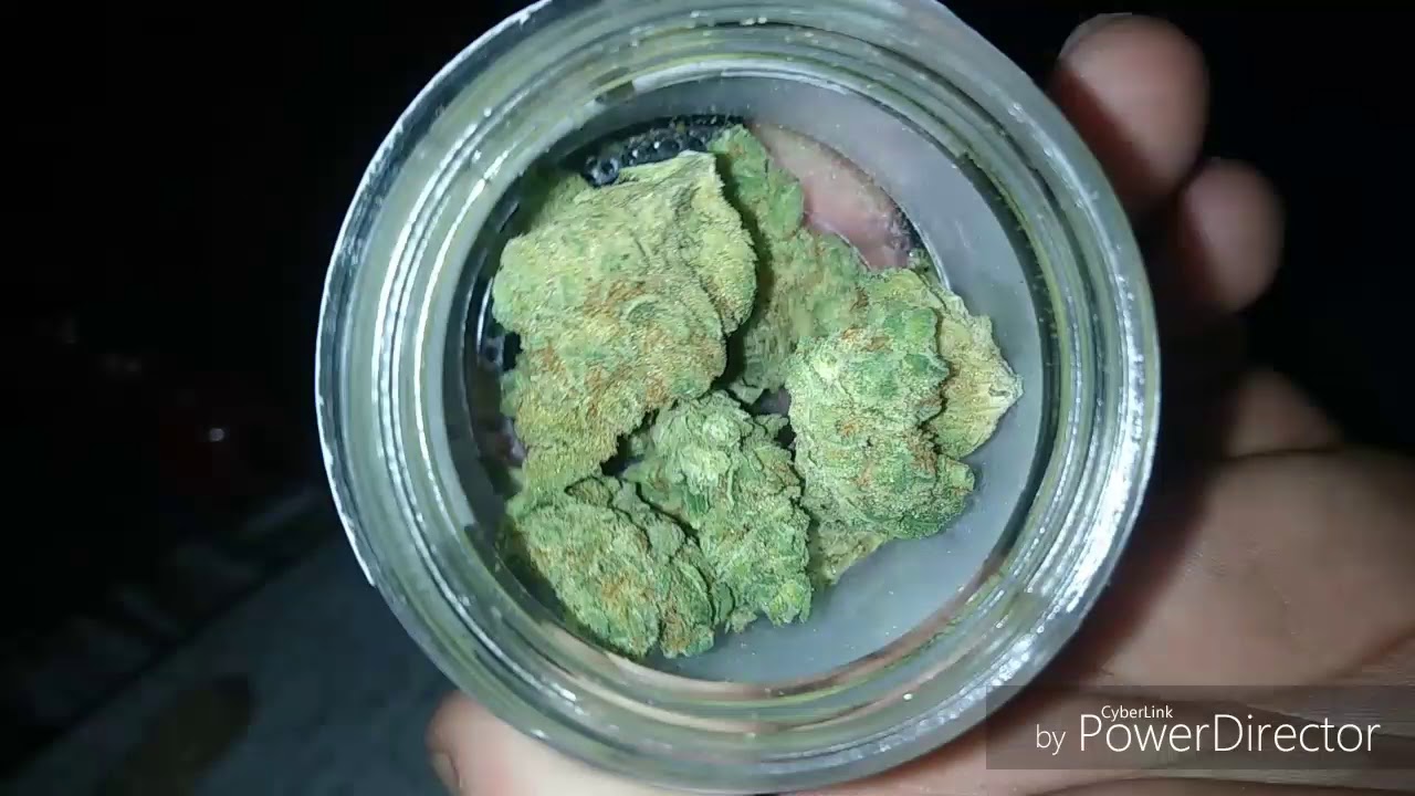 Strawberry Banana by Caliva Strain review #howsithitting #weedperkswithskyworks