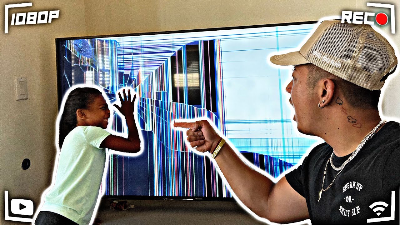 Broken TV Prank On Older Brother😱