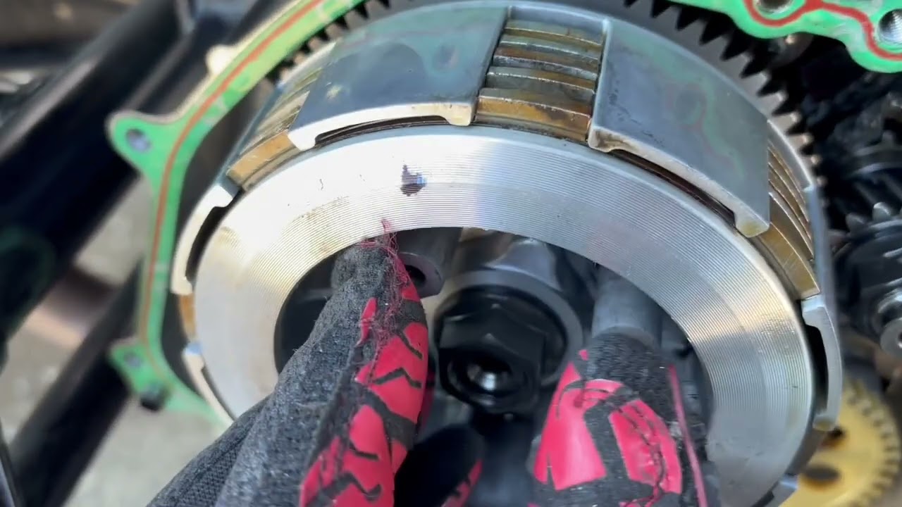 Benelli TNT135: 30% beefier clutch (SMR clutch springs)