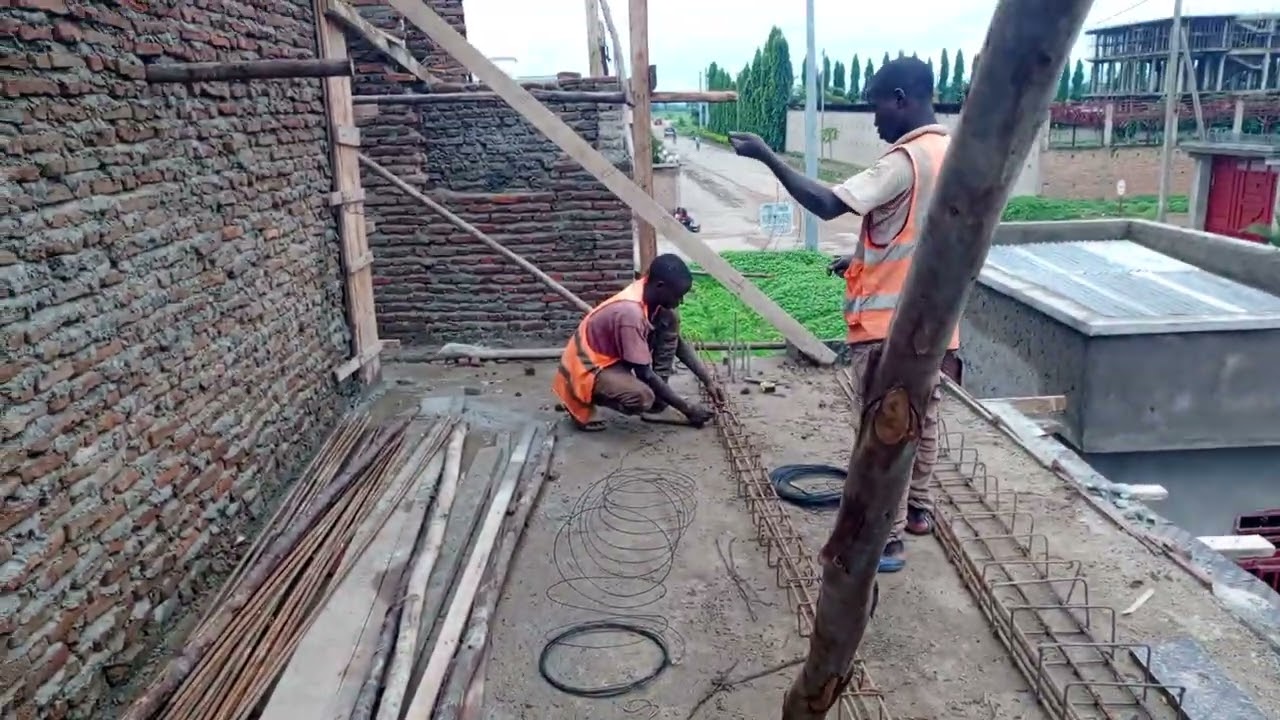 NCOBUCO muyituye ibubakira neza kandi mukanya gato