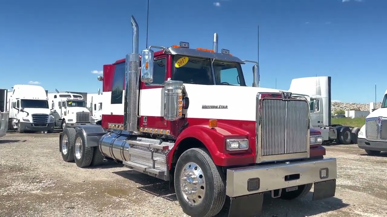 2017 WESTERN STAR 4900FA For Sale