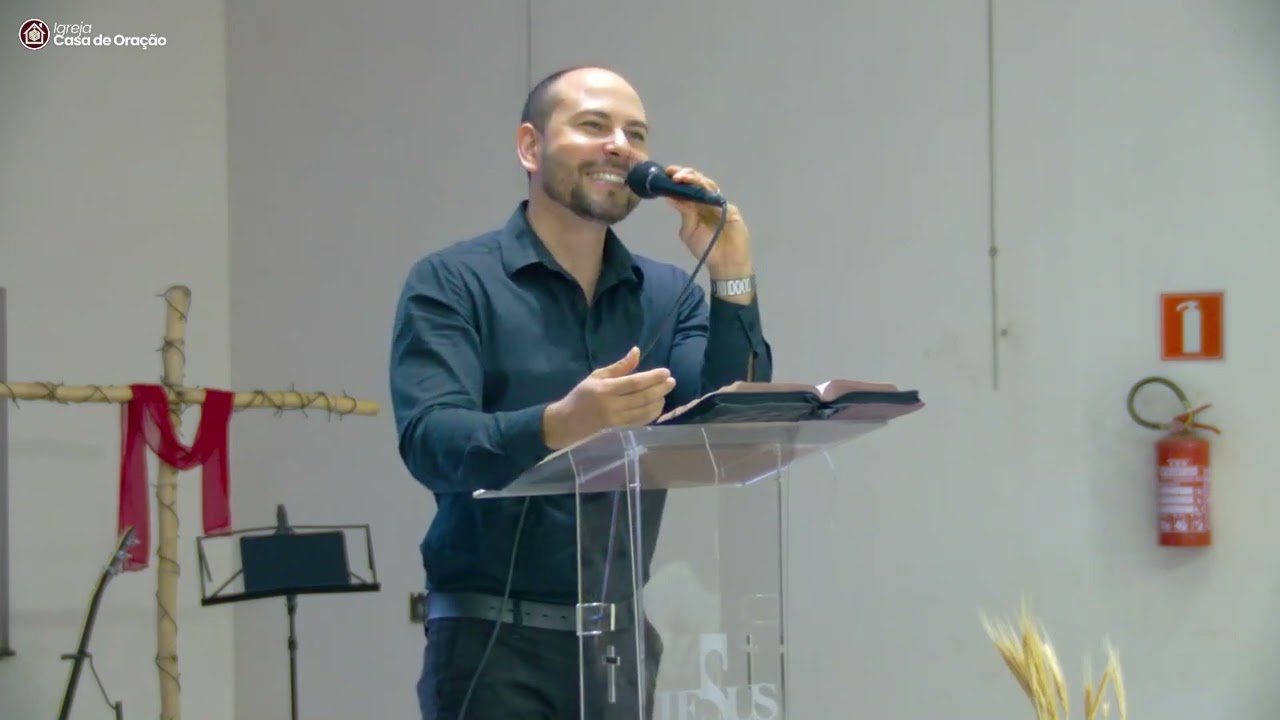 O Segredo de Estar Satisfeito em Qualquer Situação (Filipenses 4:11–13) | Pr. Junior Brito