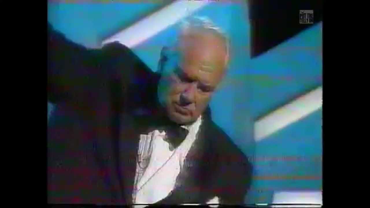 Patrick Moore plays the xylophone | Hudson & Halls | BBC1 26/11/1990