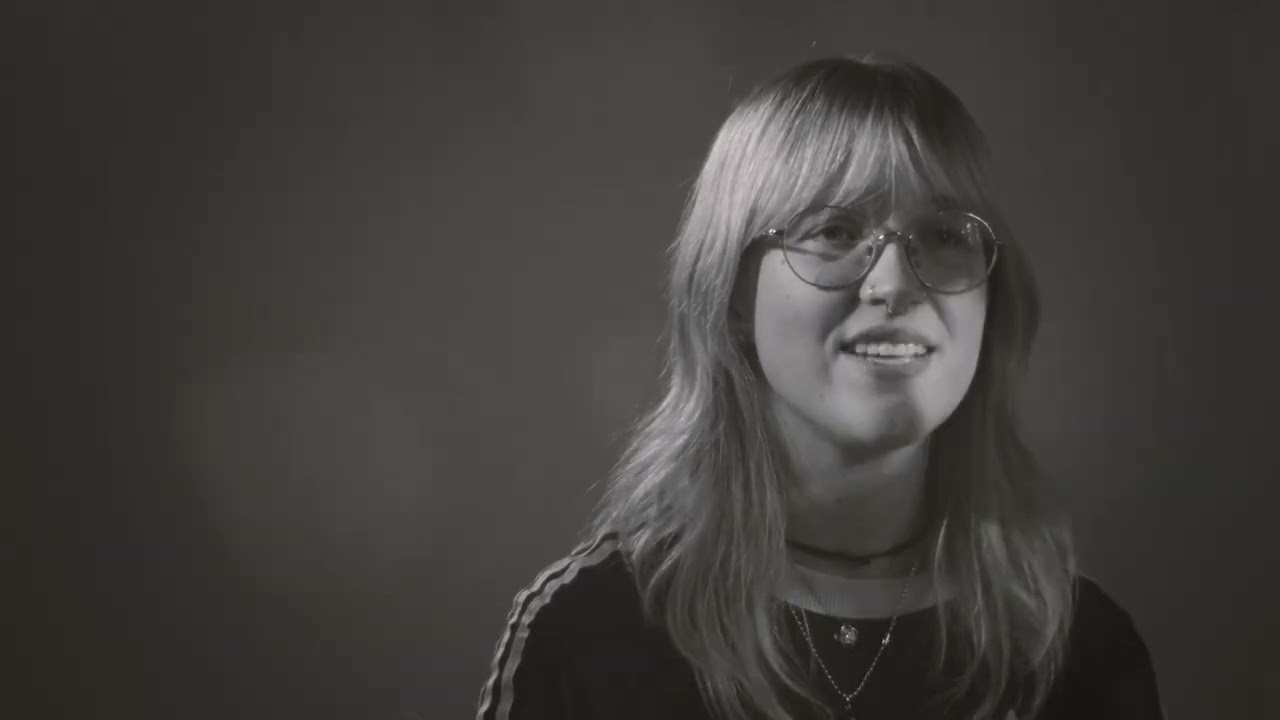 Sunsick Daisy - Over & Over (Official Music Video)