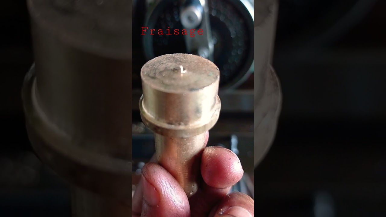 #usinage_t&ecirc;te_boulon #fraisage #usinage #fabrication #fraiseuse #foret #taraud