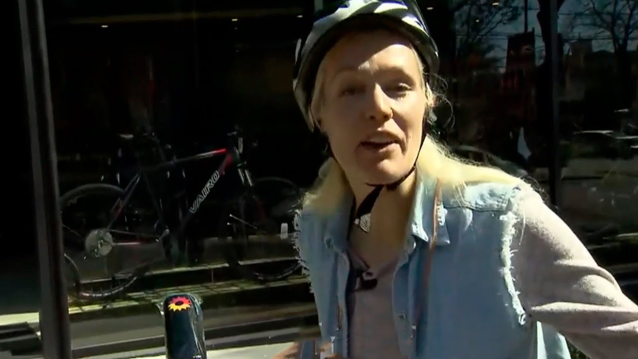 Cata Bonadeo confes&oacute; que no sabe andar en bicicleta y aprendi&oacute; en medio del m&oacute;vil