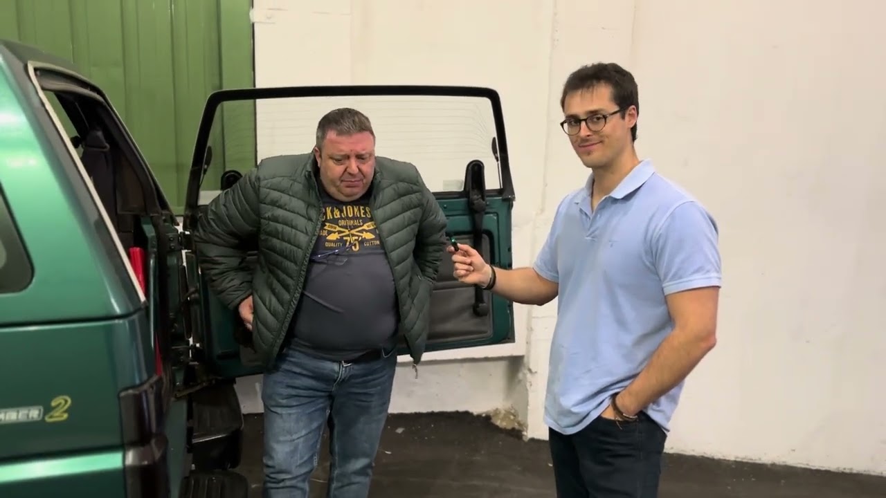 Oscar (e Hija) nos visita en CRSS - Desde BCN con este Fantástico BERTONE BMW - Único Propietario