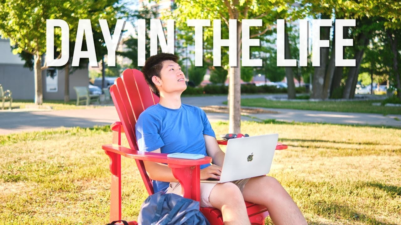 A Day In The Life with the M2 MacBook Air - A University Student's Review