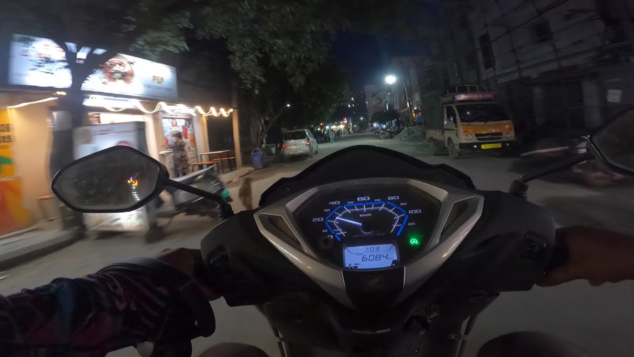 Night Ride in Bangalore Layout Roads | Honda Activa Gully Ride 🚦✨