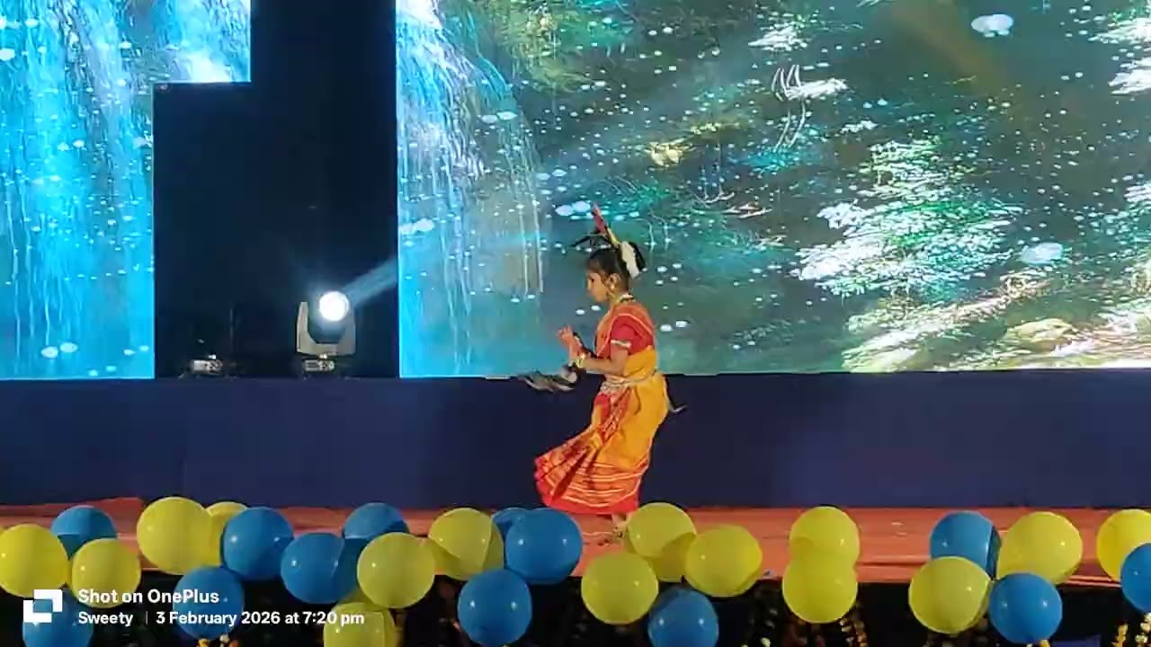 Sambalpuria phula re | Odia song | beautiful dance | Aadriti Thakur dance | #compilation