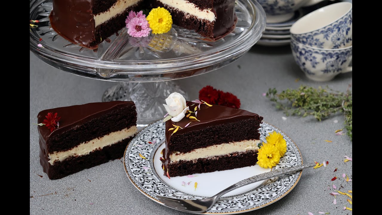 Black and White (Ding Dong) Cake