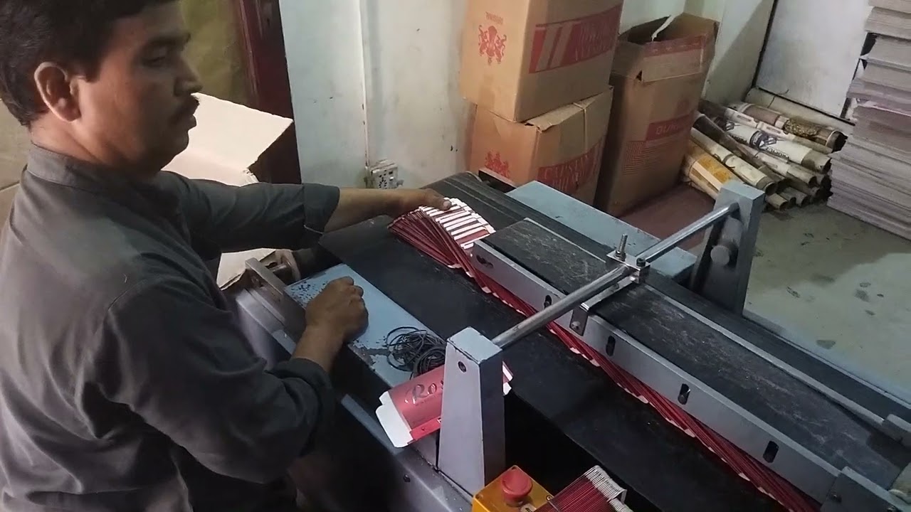 box pasting machine