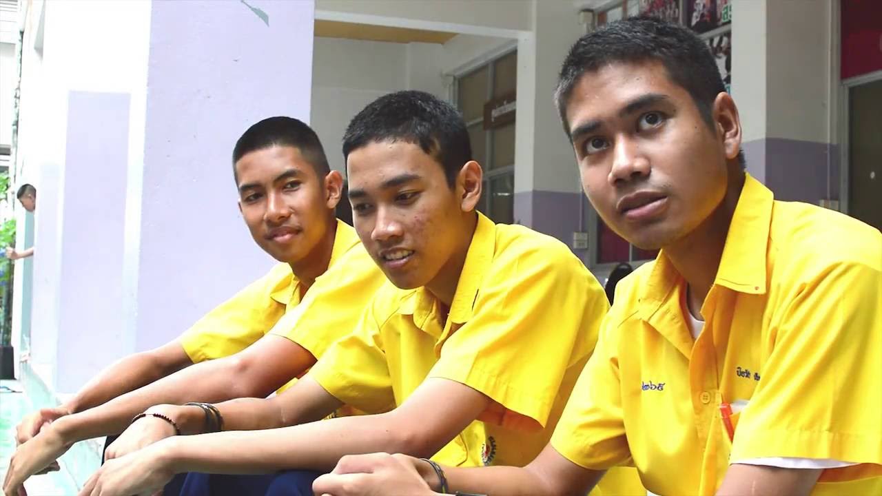 วีดีทัศน์อำลาคุณครูอิสราภรณ์ (คณะกรรมการนักเรียนโรงเรียนวัดเขมาภิรตาราม 2559)