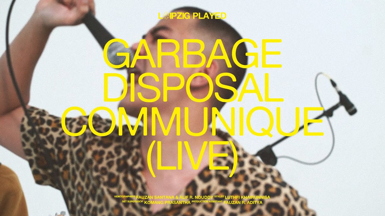 Leipzig Groop played Garbage Disposal Communique (Live)