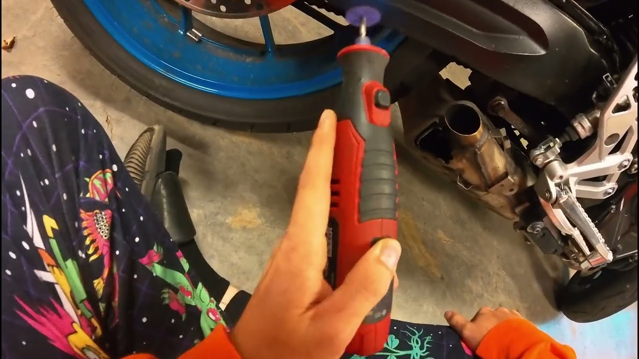 Free Exhuast Mod GSX 8S/GSX-8R