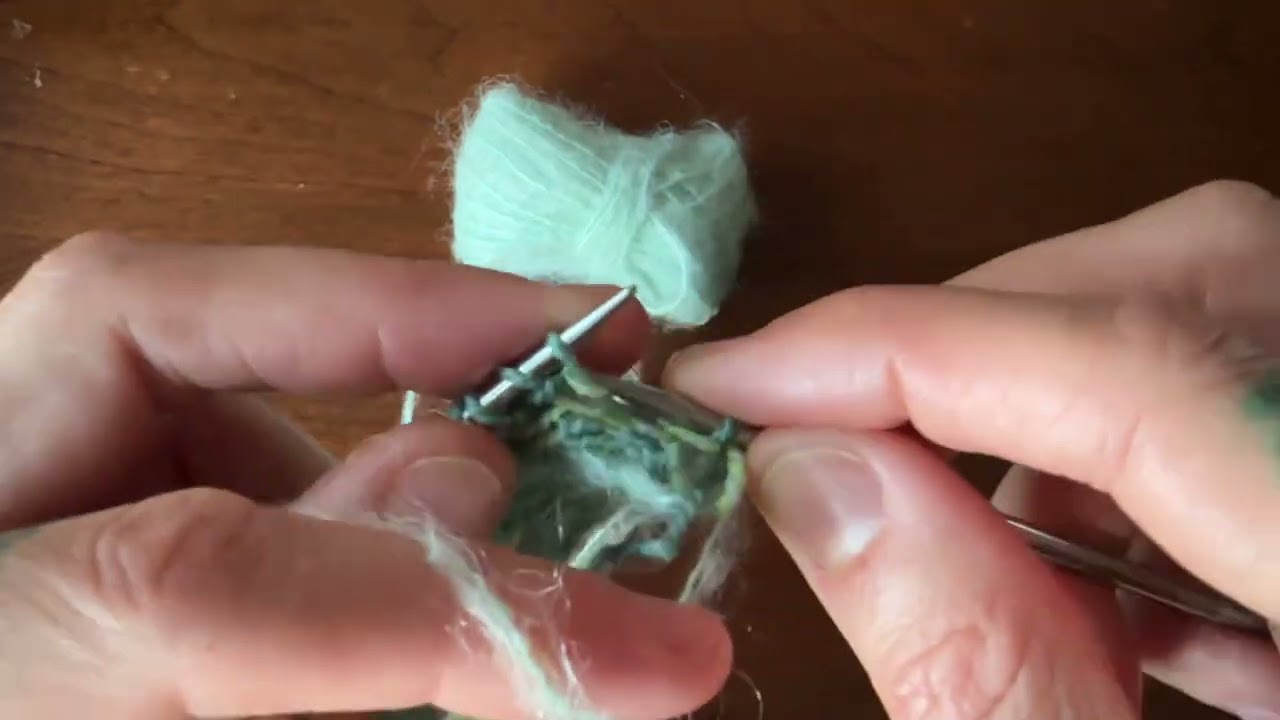 Short Row Demonstration for the Tessellated Cardigan