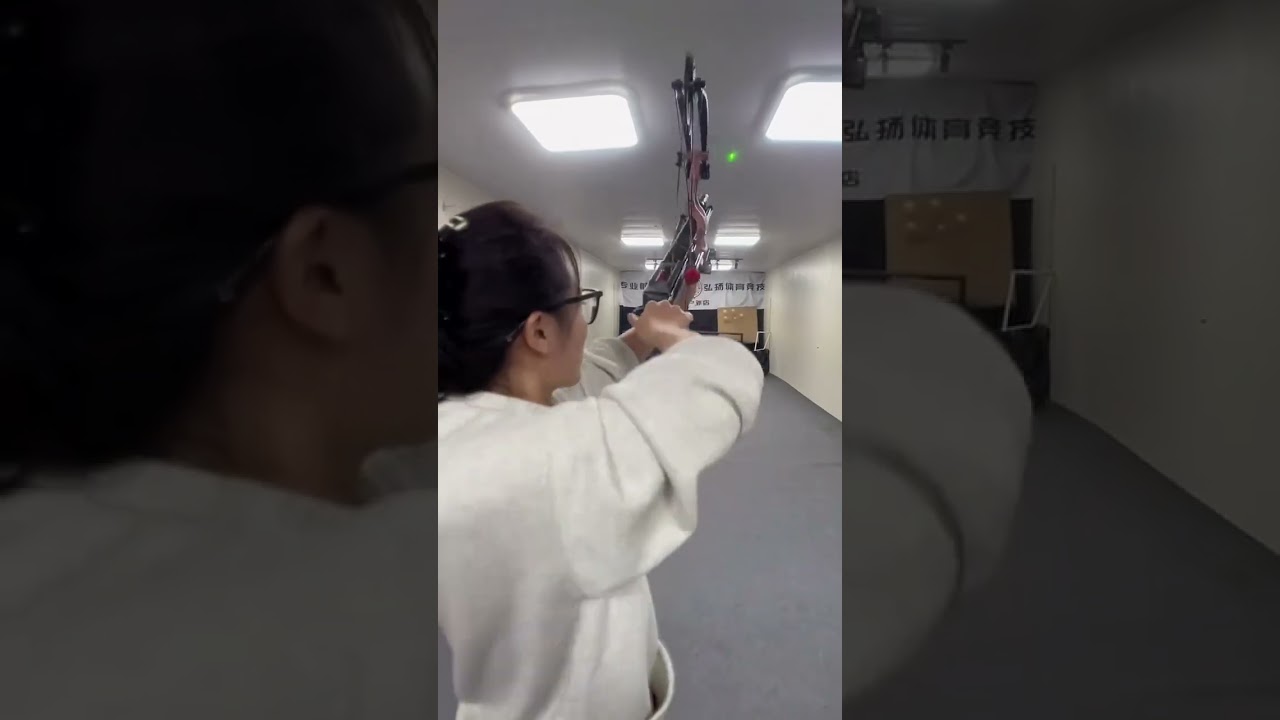Compound bow with arrows magazine🏹🏹🏹 