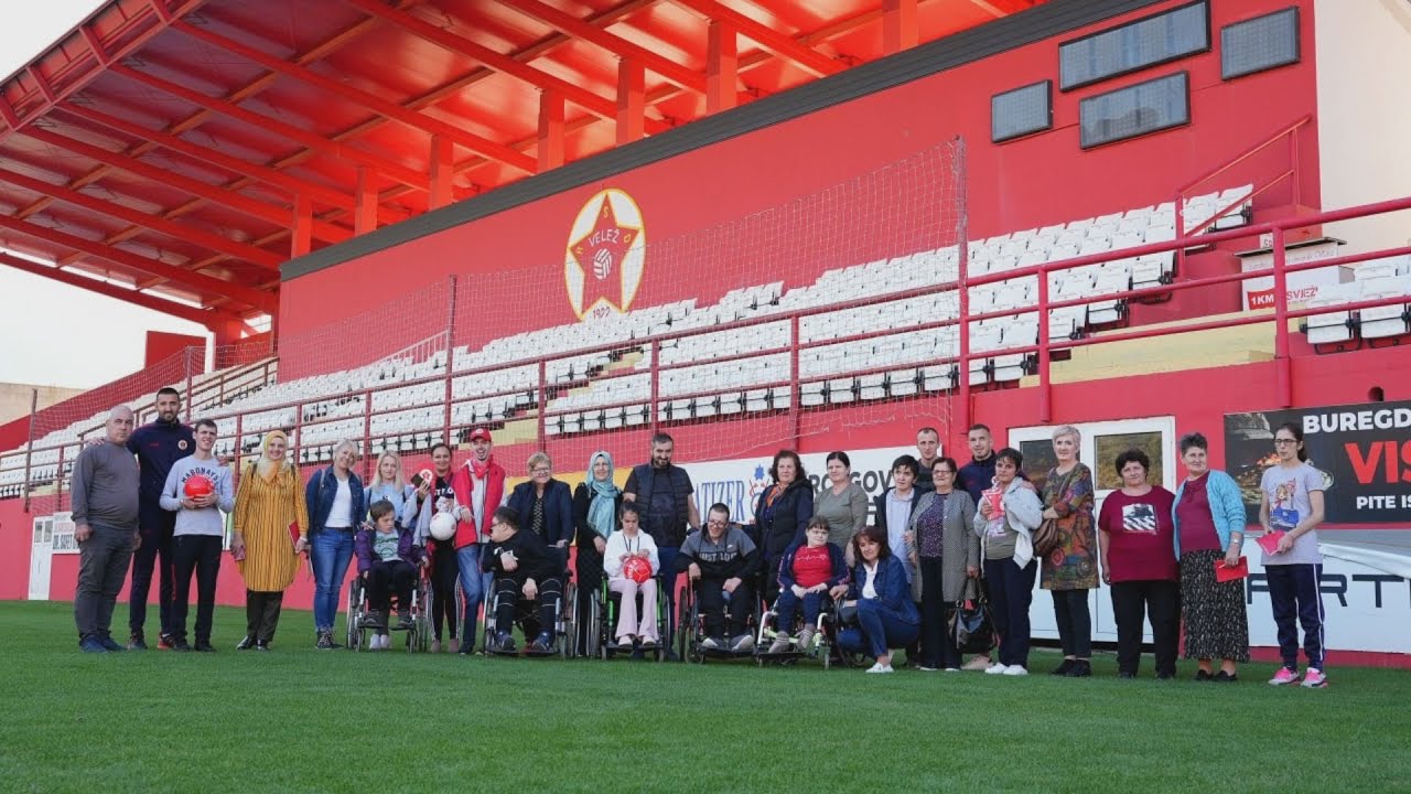Dragi gosti na stadionu 