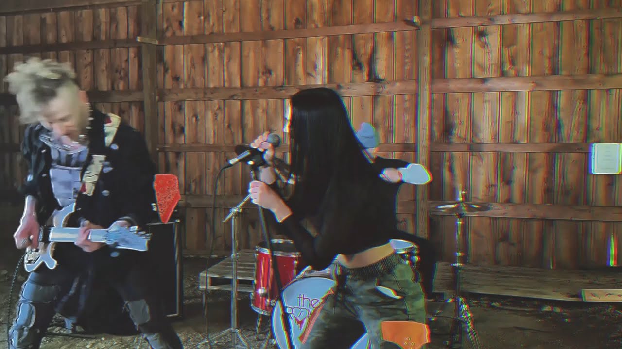 The Romantic Era - Toxic (Official Music Video)