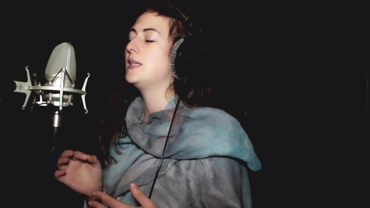 CANCI&Oacute;N EN S&Aacute;NSCRITO. LA MARAVILLA DEL S&Aacute;NSCRITO. CANTADO POR GABRIELLA.