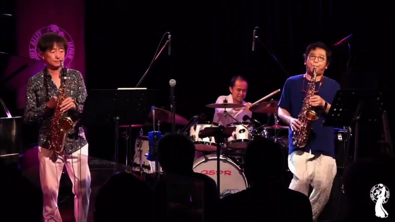 Honda & Miyazaki Saxophone battle