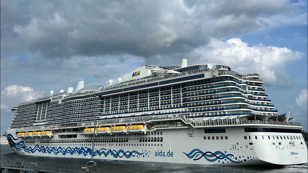 🚢 AIDAnova Tagesbesichtigung in Kiel 2025 – Mittagessen an Bord & exklusiver Rundgang! 🌊 