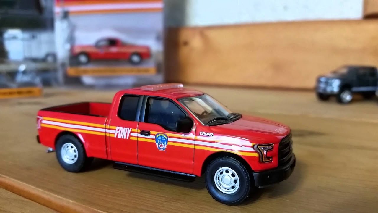 Greenlight 2015 Ford F-150 FDNY