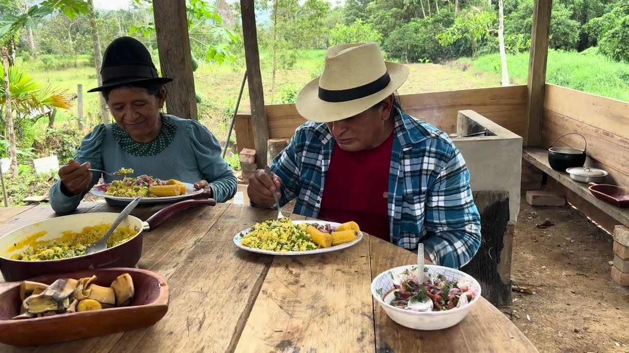 Utilizamos huevos criollos para preparar un almuerzo perfecto en el campo | Don Valentin