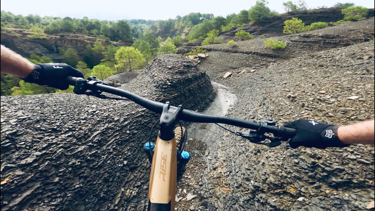 Ainsa - MTB - Natural tech, flow and some weird stuff